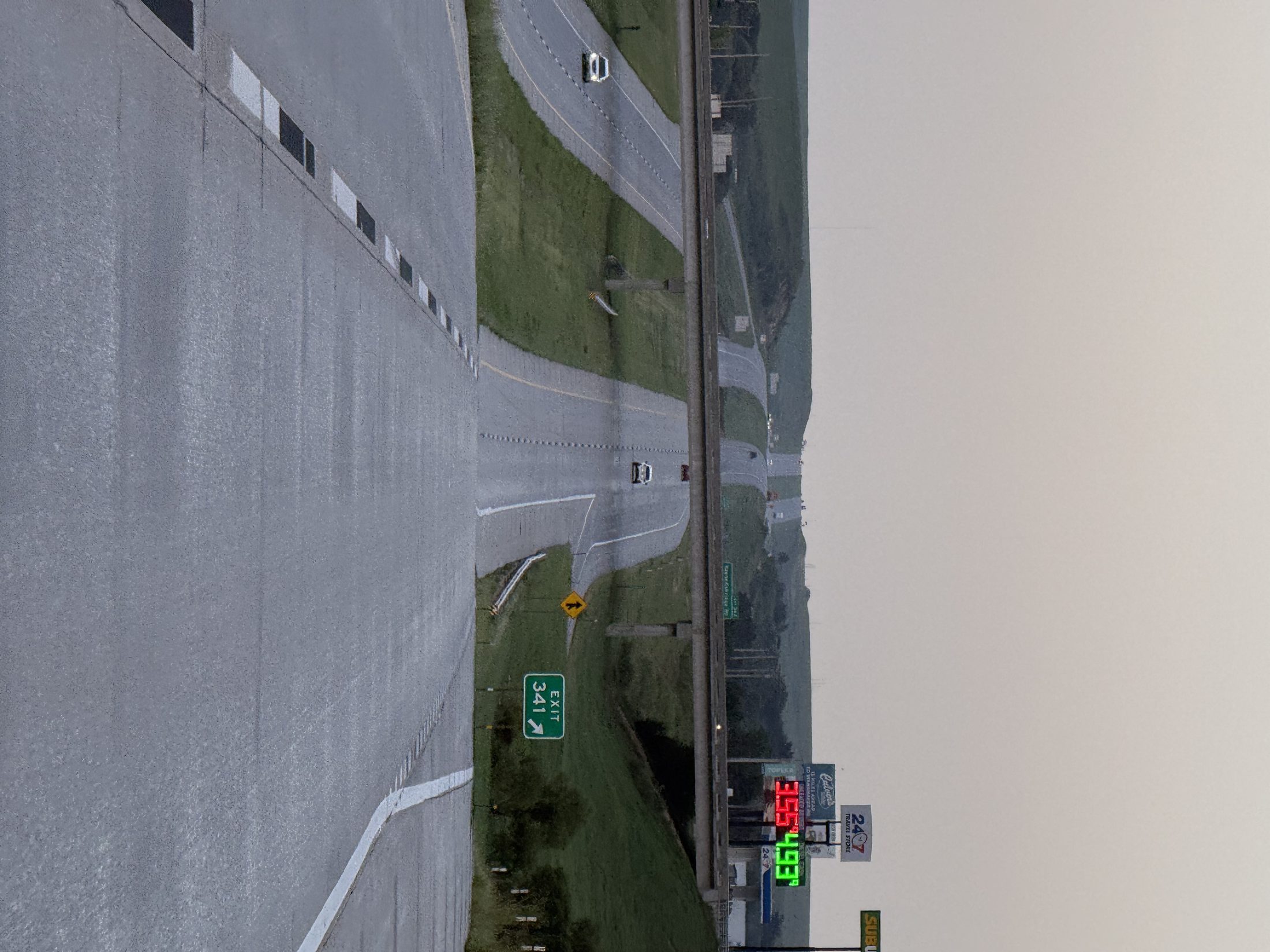 Maple Hill 的绿色堪萨斯与 Exit 341
